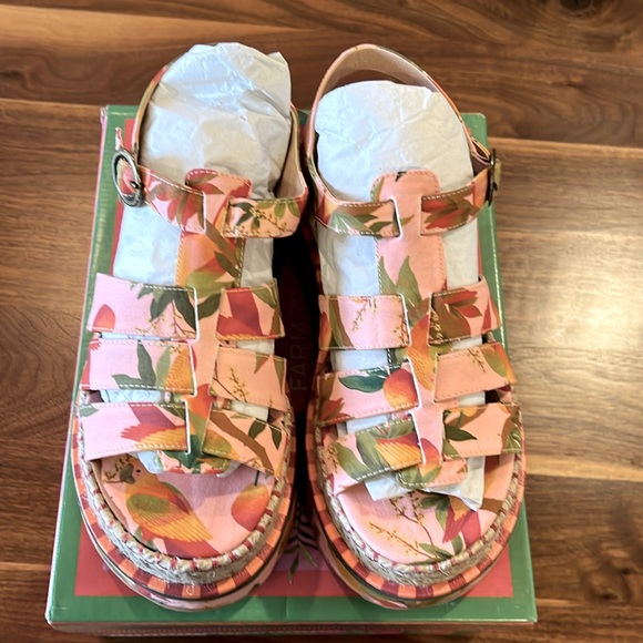 FARM Rio Shoes - Farm Rio NIB Mango trees espadrille platform sandal